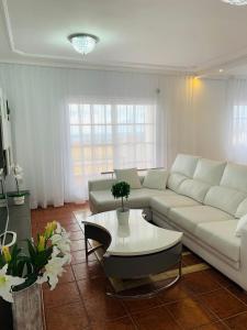 A seating area at Duplex Penthouse Panoramic Del Atlantico
