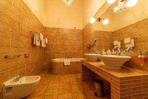 Koupelna v ubytování Chateau Zbiroh