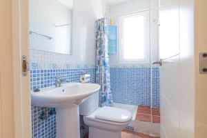 Hotel Buceo en cabo de gata, La Isleta del Moro, Spain ...