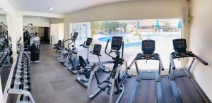 Fitness centrum a/nebo fitness zařízení v ubytování C Hotel