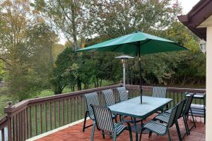 Lakefront Retreat Less Than One Hour From NYC!
