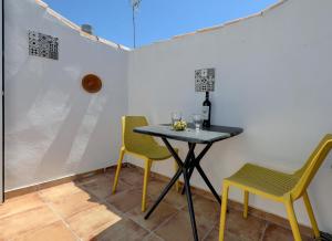 Fotografia z galérie ubytovania Unique Andalusian Townhouse next to Beach v destinácii Estepona