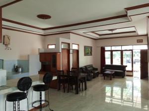 Galeriebild der Unterkunft Villa Tjokro in Puncak