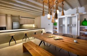 Fotografie z fotogalerie ubytování Villa Moonstone by Mykonos Rocks v destinaci Plintri