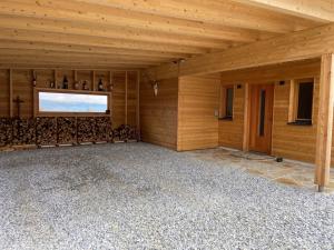 Foto dalla galleria di Almchalet Hüttenzauber a Klippitztorl
