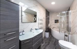 Kúpeľňa v ubytovaní Premium Apartment with jacuzzi