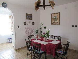 Dining area in the holiday home