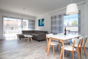 Χώρος καθιστικού στο Apartments Dva Galeba