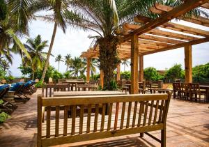 Vrt pred nastanitvijo The C Resort & Residences