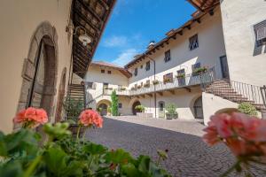 Gallery image of Glögglhof in Appiano sulla Strada del Vino