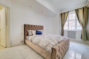 Luxury 2 Bed Apt, In The Heart Of Knightsbridge