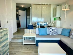 Kuchyň nebo kuchyňský kout v ubytování Apartamento entre dos mares
