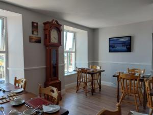 TV a/nebo společenská místnost v ubytování Murphy's Guesthouse