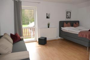 Postel nebo postele na pokoji v ubytování Apartment Haus Sagerer near Attersee and Mondsee