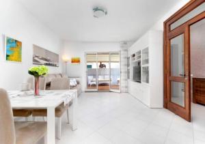Cucina o angolo cottura di Enjoy Home Sorrento