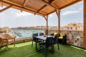 Táj Show holiday homes közelében