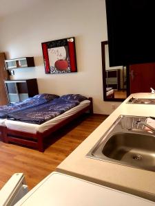 Una cama o camas en una habitación de Drzewosfera