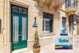 The facade or entrance of Skalina