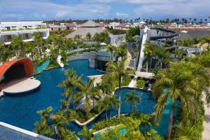 Bazén v ubytování Dreams Onyx Resort & Spa - All Inclusive nebo v jeho okolí