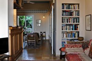 Gallery image of Doma Hotel in Chania Town