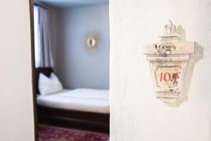 Voodi või voodid majutusasutuse Altstadt Hotel Stadtkrug toas