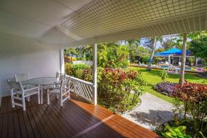 Photo de la galerie de l'établissement The Black Pearl Beachside Apartments, à Rarotonga