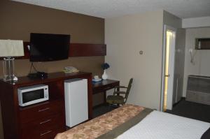 Gallery image of Wheel Inn Motel in Assiniboia