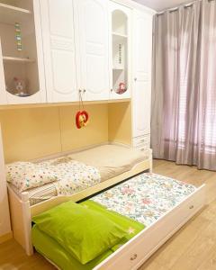 Un pat sau paturi într-o cameră la La Casa Di Rosa