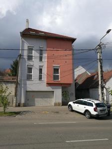 Budova, v ktorej sa apartmán nachádza