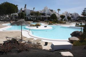 Afbeelding uit fotogalerij van Home Secret relax, pool , wifi, in Costa Teguise
