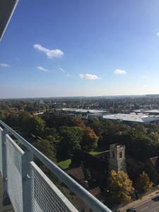 Gallery image of Sky View Apartment with Terrace in Bedford