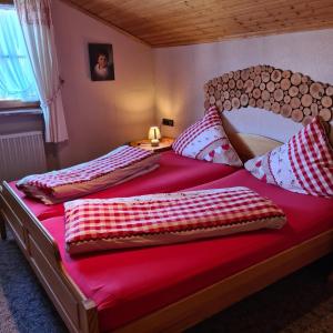 Voodi või voodid majutusasutuse Haus Cornelia toas
