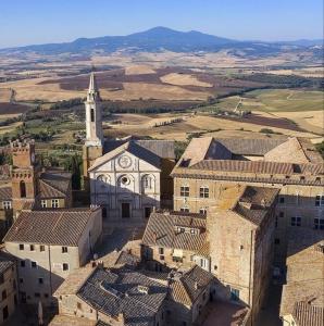 Vedere de sus a Il Giglio B&B