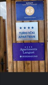 Sertifikat, nagrada, logo ili drugi dokument prikazan u objektu Apartments PROVA