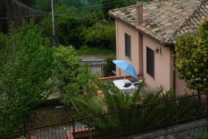 The building in which the holiday home is located