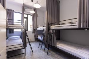 Postel nebo postele na pokoji v ubytování Nice Hostel