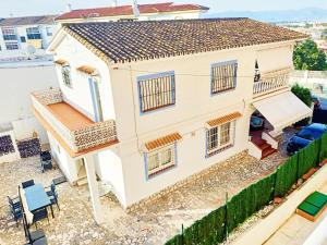 Zdjęcie z galerii obiektu MONKÓ VILLA MIERES w mieście Torremolinos