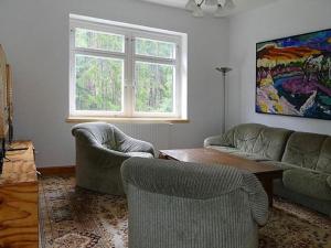Exclusive apartment in an art nouveau villa tesisinde bir oturma alanı