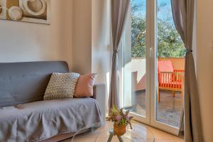 Ένα ή περισσότερα κρεβάτια σε δωμάτιο στο Apartman Lux