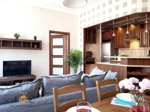 Kuchyňa alebo kuchynka v ubytovaní Apartament Peowiaków Superior