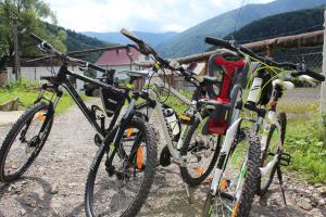 Ποδηλασία στο У Інни ή στη γύρω περιοχή