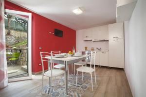 Cucina o angolo cottura di Enjoy Home Sorrento