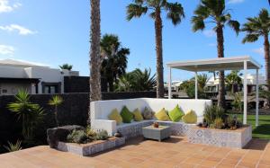 A garden outside Casa Amelia