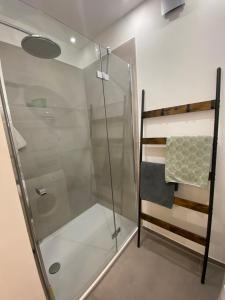 Bilik mandi di Ferienwohnung Schneider&Graf +36 gambar