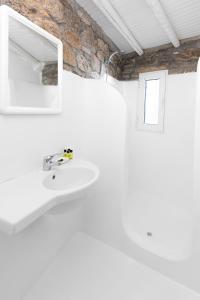 Ein Badezimmer in der Unterkunft Villa Miglia by Whitelist Mykonos