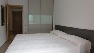 Afbeelding uit fotogalerij van Apartamentos Elvira Valderrobres in Valderrobres +11 foto's