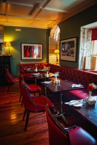 A seating area at Step House Hotel