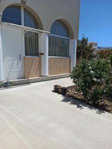 Gambar di galeri bagi Emily's House di Kos Town