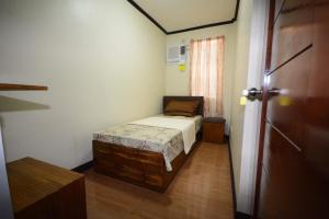 En eller flere senger på et rom på Isteraha Haven Inn