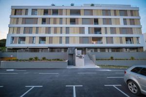 Budova, v ktorej sa apartmán nachádza
